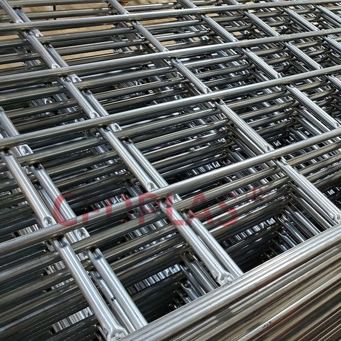 Ibc_steel_frame_cage_galvanzied_welded_tubes_creance-shaped_horizontal_tubes_cfdplas_06.