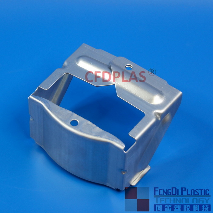 Ibc_steel_cage_middle_corner_support_for_bottom_pallet_cfdplas_07.